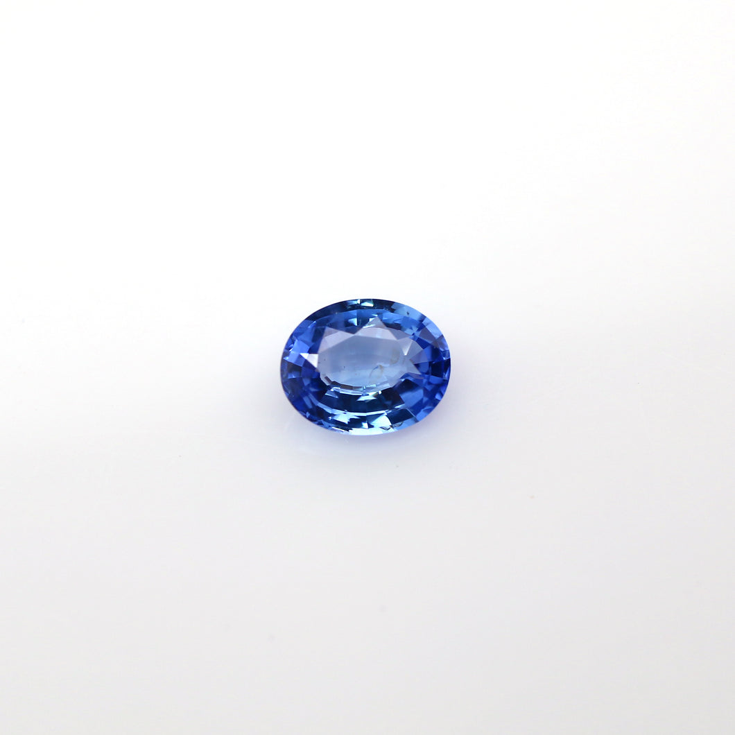 2.04cts Natural Unheated Blue Sapphire.