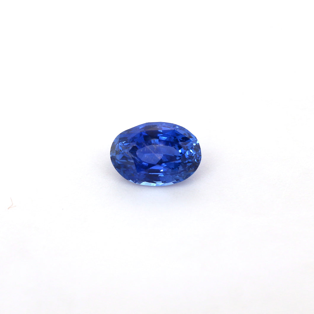 1.09ct Natural Unheated Blue Sapphire.