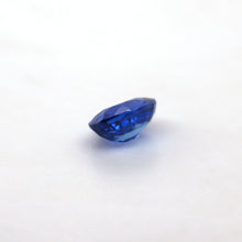 Load image into Gallery viewer, 1.23ct Natural Blue Sapphire.
