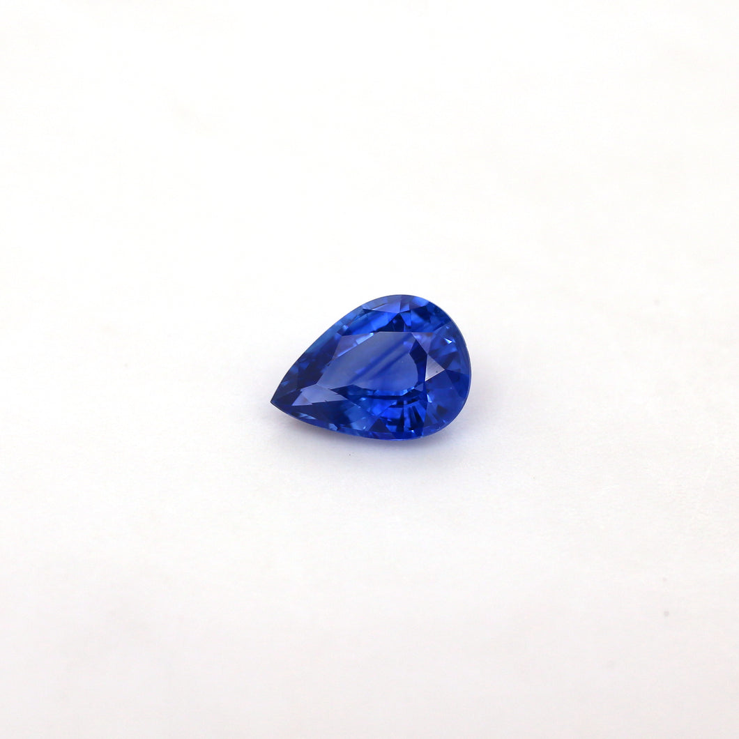 1.02ct Natural Blue Sapphire.