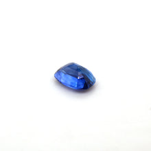Load image into Gallery viewer, 1.84cts Natural Blue Sapphire.
