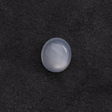 Load image into Gallery viewer, 3.41ct Cat&#39;s eye  Moonstone
