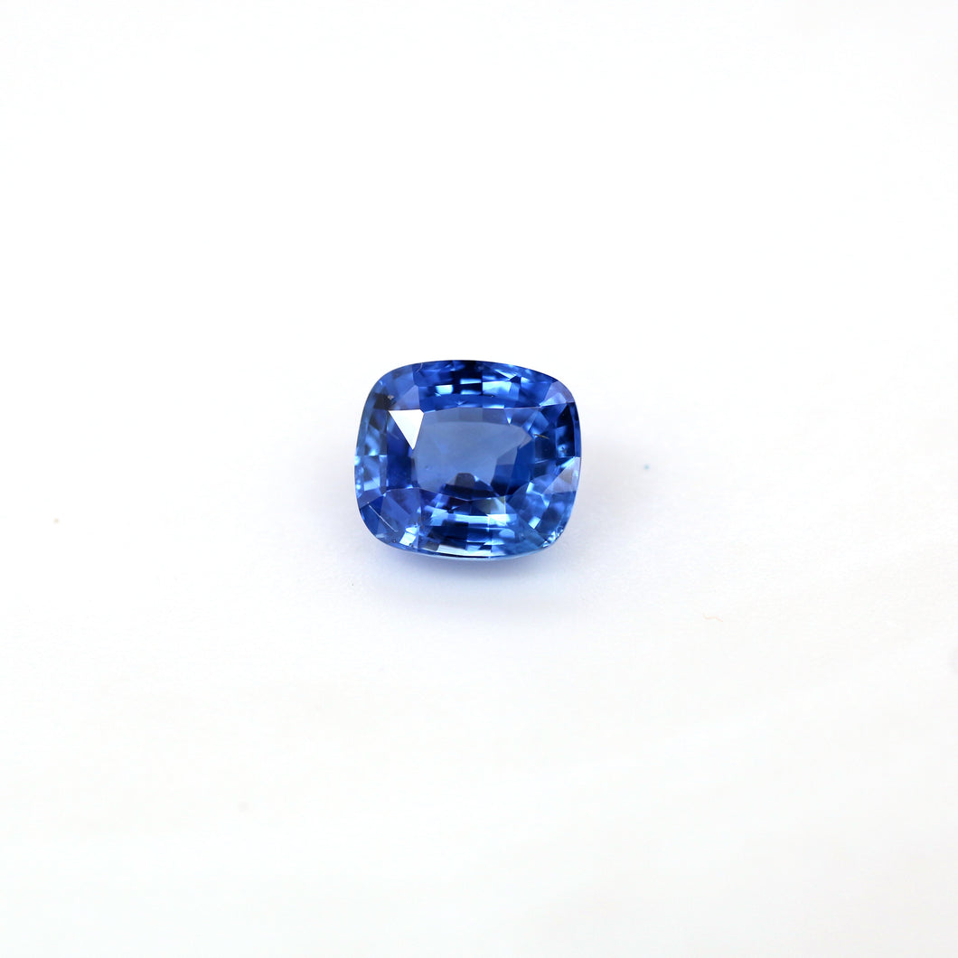 2.62ct Unheated  Blue Sapphire.