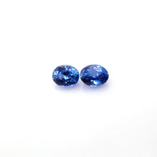 Load image into Gallery viewer, 4.11ct Natural Blue Sapphire Pair
