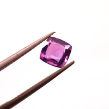 Load image into Gallery viewer, 2.10ct Unheated Lavender Sapphire
