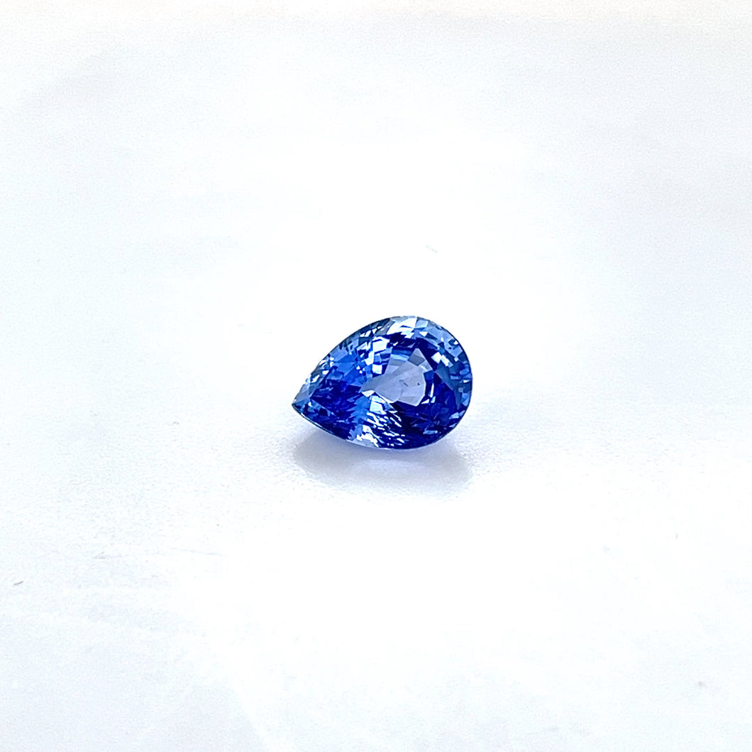 3.09ct Natural Blue Sapphire