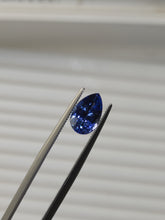 Load image into Gallery viewer, 2.47ct Natural Blue Sapphire
