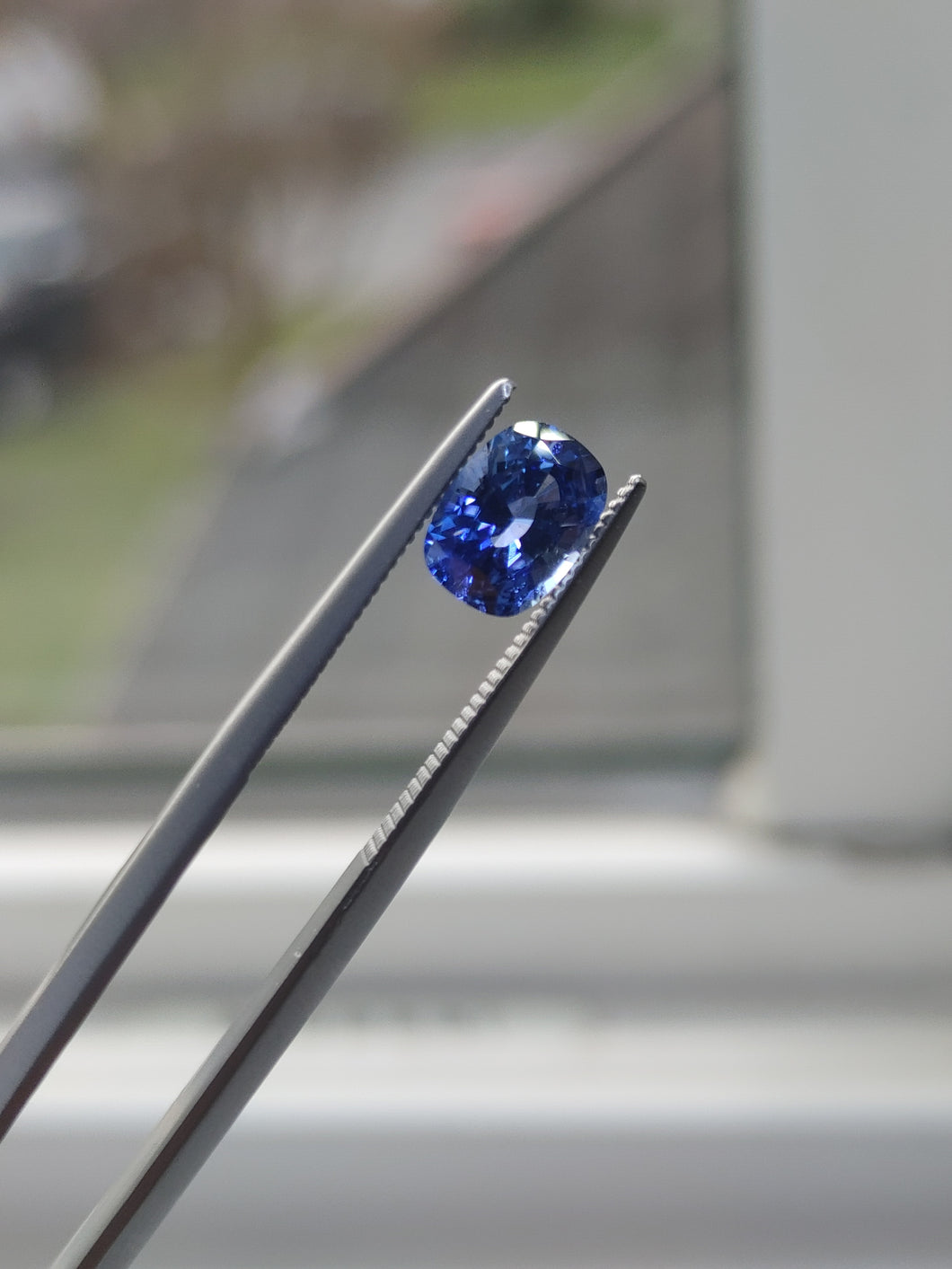 1.57ct Natural Blue Sapphire