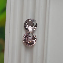 Load image into Gallery viewer, 1 Pair Round Natural Spinel
