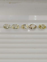 Load image into Gallery viewer, Natural Oval Yellow Sapphire Per Stone
