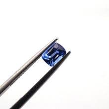 Load image into Gallery viewer, 1.38cts Natural Blue Sapphire
