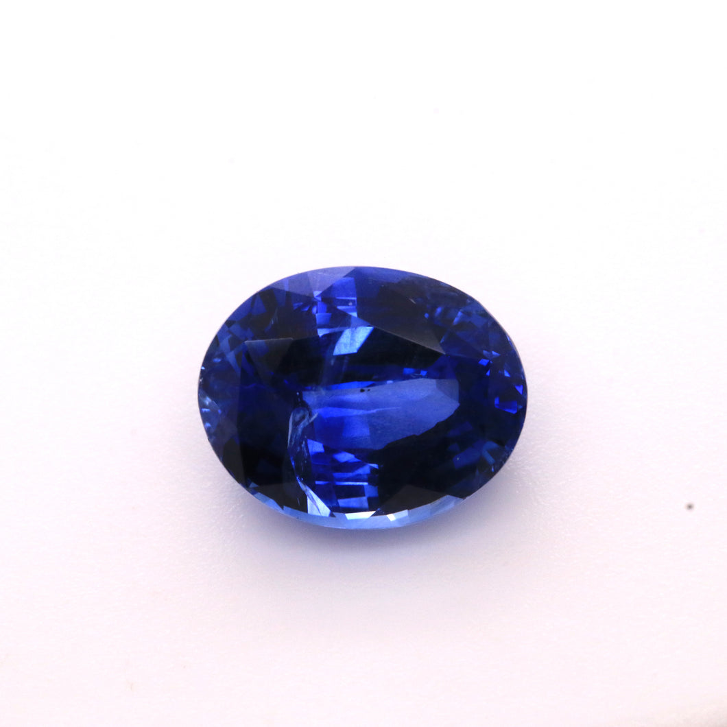 6.68 ct  Natural  Blue Sapphire