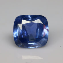 Load image into Gallery viewer, 4.07 ct  Natural Unheated Blue Sapphire.
