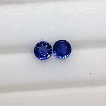 Load image into Gallery viewer, 0.85ct Natural Blue Sapphire
