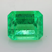 Load image into Gallery viewer, 4.0 ct Natural Emerald
