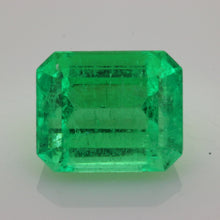 Load image into Gallery viewer, 4.0 ct Natural Emerald
