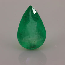 Load image into Gallery viewer, 1.22 ct Natural Emerald.
