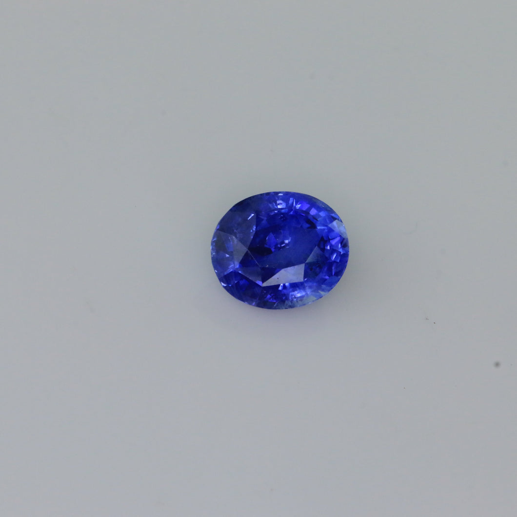4.09 ct Natural  Blue Sapphire.