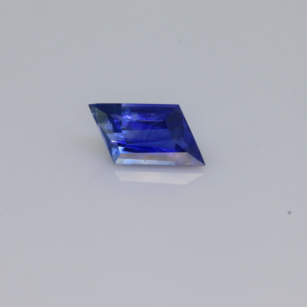 3.08 ct Natural blue sapphire