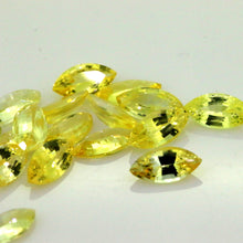Load image into Gallery viewer, 8x4mm Marquise Natural Yellow Sapphire (14.76Ct)
