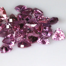 Load image into Gallery viewer, 5-5.8mm Trigonal Pink Sapphire (52.20Ct)
