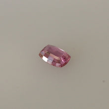 Load image into Gallery viewer, 2.65ct Natural Pink Sapphire.
