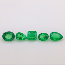 Load image into Gallery viewer, 2.47 ct Natural Emerald - 05 Pcs
