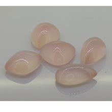 Load image into Gallery viewer, 112.88 Ct Natural Rose Quartz
