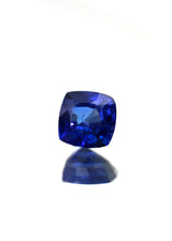 Load image into Gallery viewer, 5.43ct Natural Blue Sapphire.
